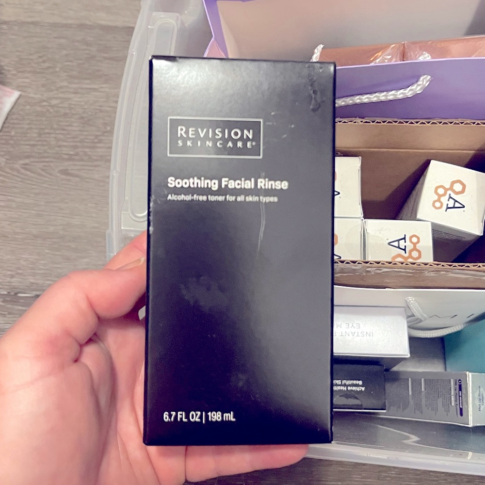 REVISION Soothing Facial Rinse